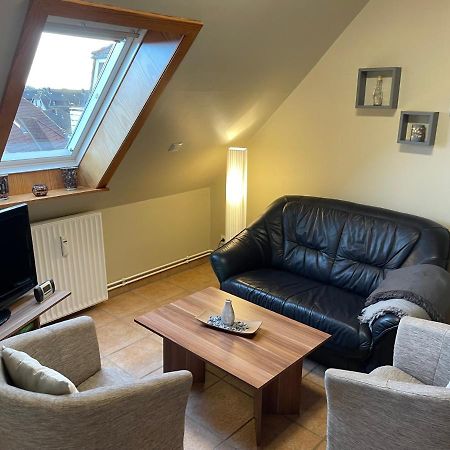 Modernisierte Ferienwohnung Friedrichskoog - Spitze, Gegenueber Mutter-Kind-Klinik Eksteriør billede