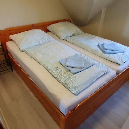 Modernisierte Ferienwohnung Friedrichskoog - Spitze, Gegenueber Mutter-Kind-Klinik Eksteriør billede
