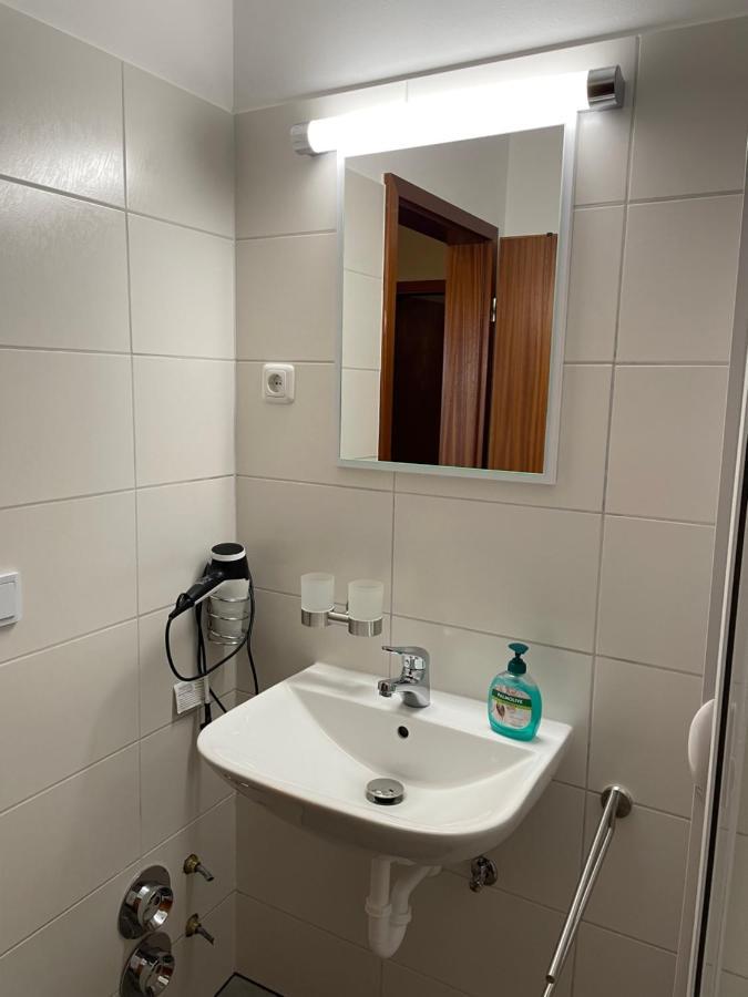 Modernisierte Ferienwohnung Friedrichskoog - Spitze, Gegenueber Mutter-Kind-Klinik Eksteriør billede